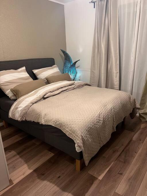 Ein Charmanter Zweifamilienhaus Berlin Zewnętrze zdjęcie